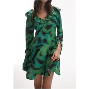 New ~ TOPSHOP , NORDSTROM ~ Animal Ruffle Neck Tea Dress Size 6 VACAY